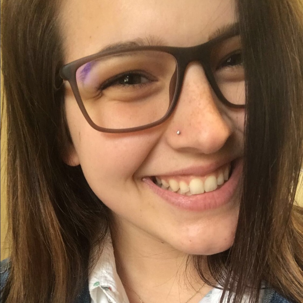 Meet your Posher, Devyn